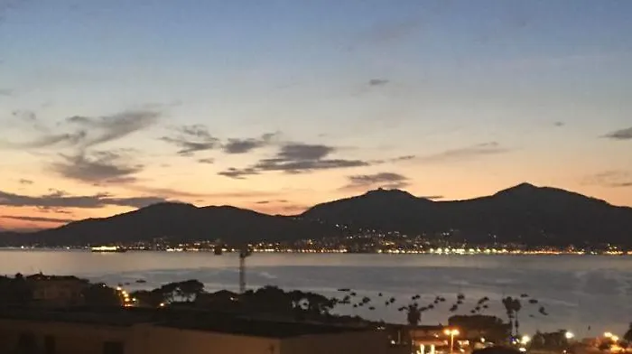 アパート Vue Magnifique Sur Baie Ajaccio *